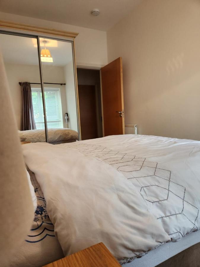 Our Tiny Little Home Cork Bagian luar foto