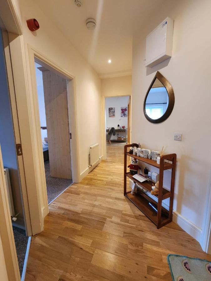 Our Tiny Little Home Cork Bagian luar foto